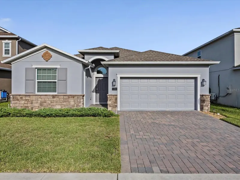 514 Brunswick Dr, FL