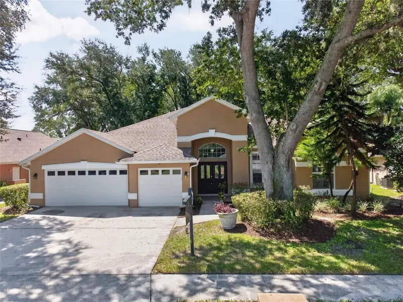 2243 Eagle Bluff Dr, FL