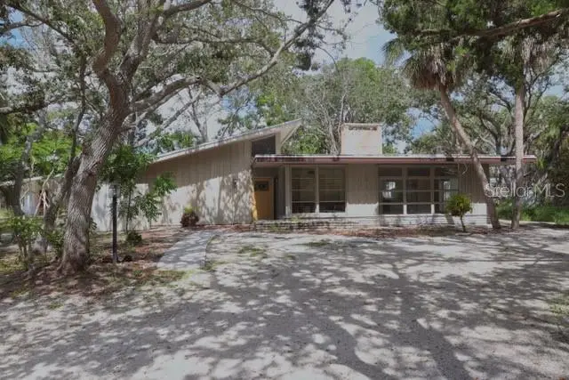 5453 Avenida Del Mare, FL
