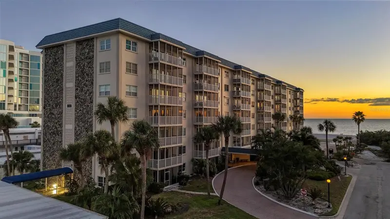 800 Benjamin Franklin Dr #607, FL