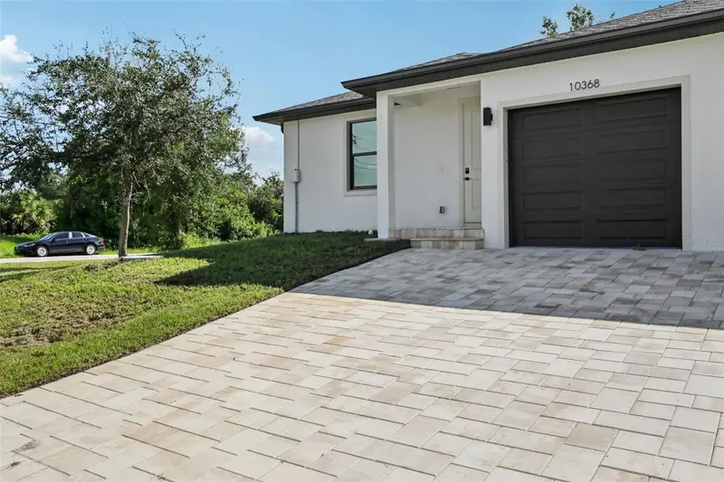 10368 Port Everglades St, FL
