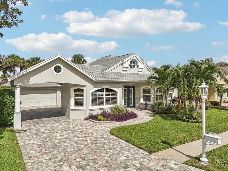 4611 Shark Dr, FL