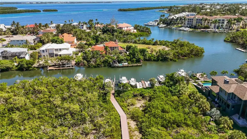 6322 Laguna Dr #1, FL