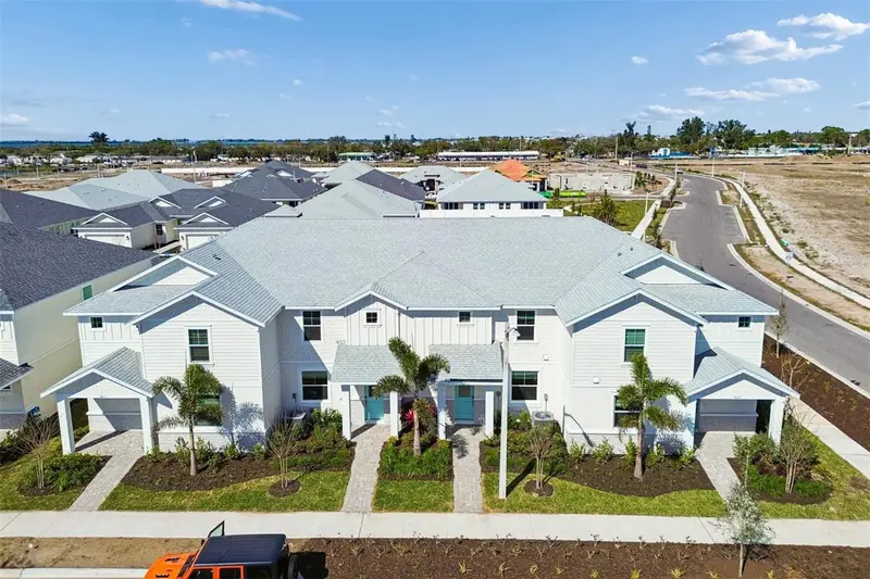 8011 Seaflower Pkwy, FL