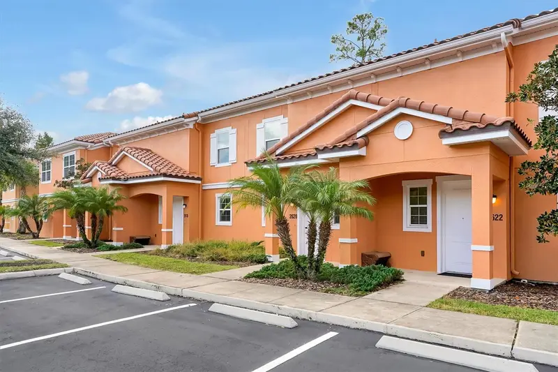 2622 Bugatti Ct, FL