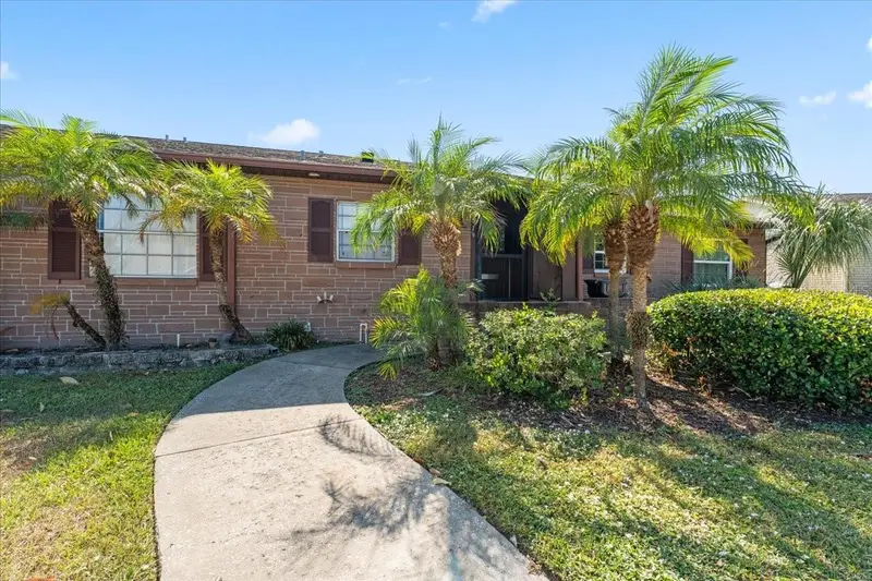 9519 Fieldview Cir #9519, FL
