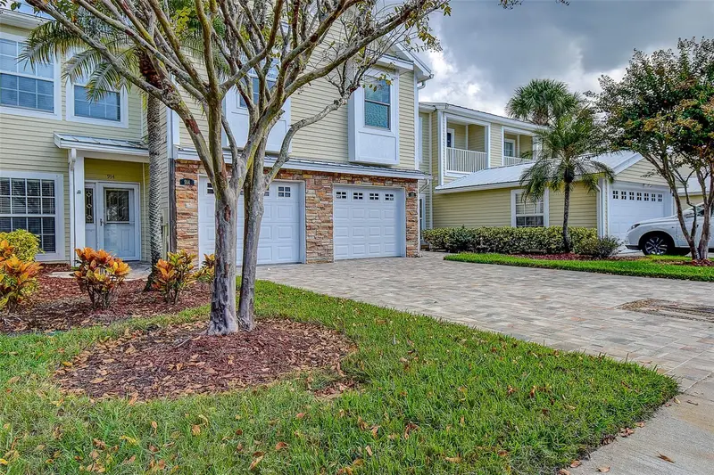 914 Woodbridge Ct, FL