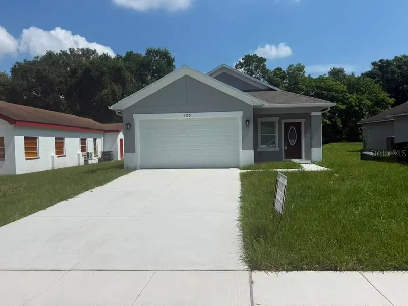125 Pine St, FL
