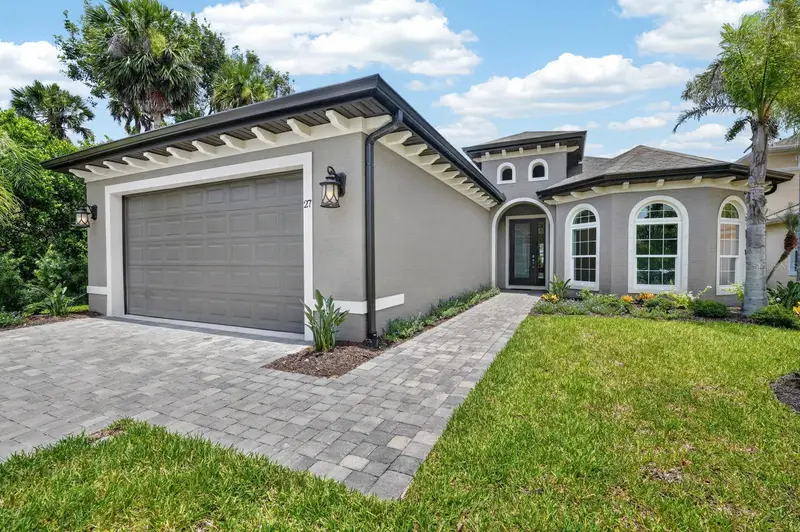 27 S Riverwalk Dr, FL