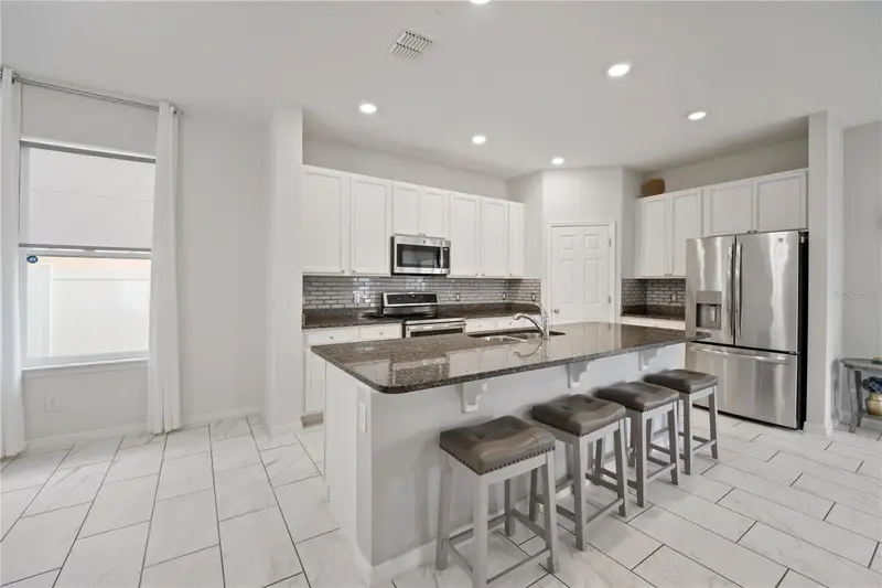 178 Aberdeen St, FL