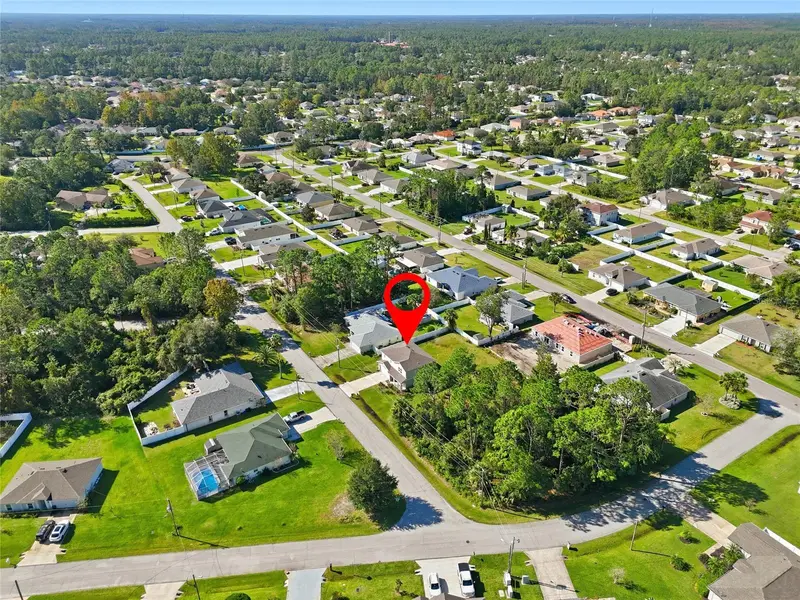 4 Round Tree Dr, FL