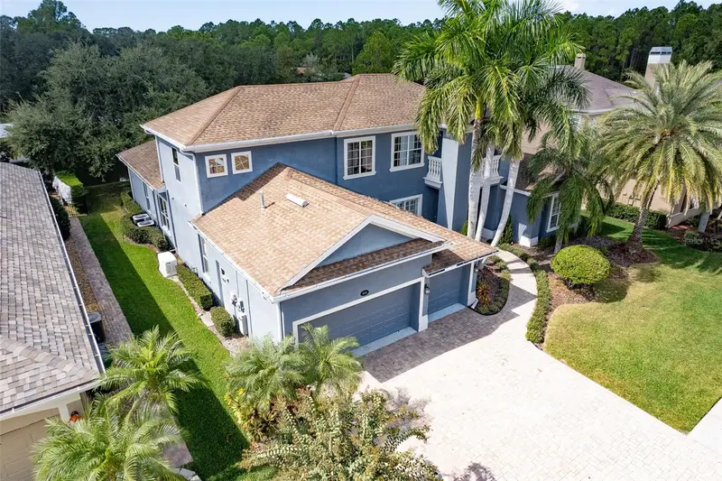 16224 Ivy Lake Dr, FL