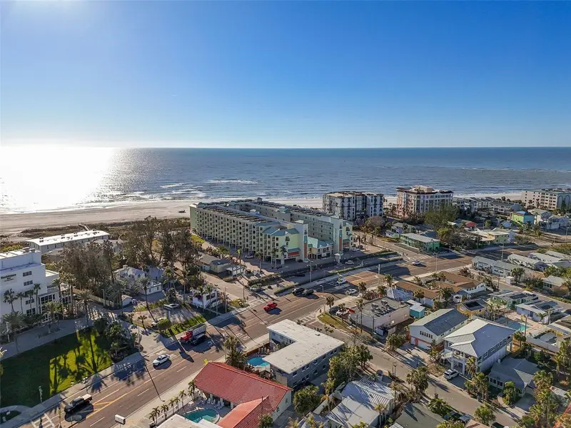 12000 Gulf Blvd #501-W, FL