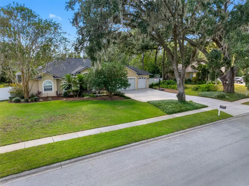 121 Myrtle Ridge Rd, FL