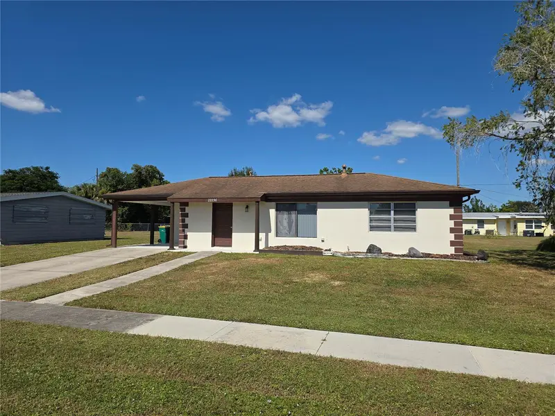 22236 Montrose Ave, FL