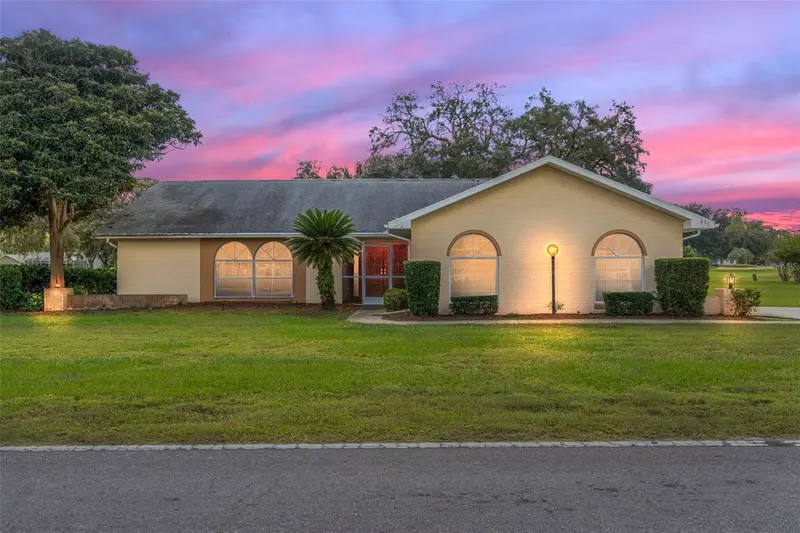 640 E Hartford St, FL