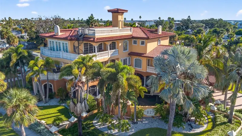 829 Bruce Ave, FL