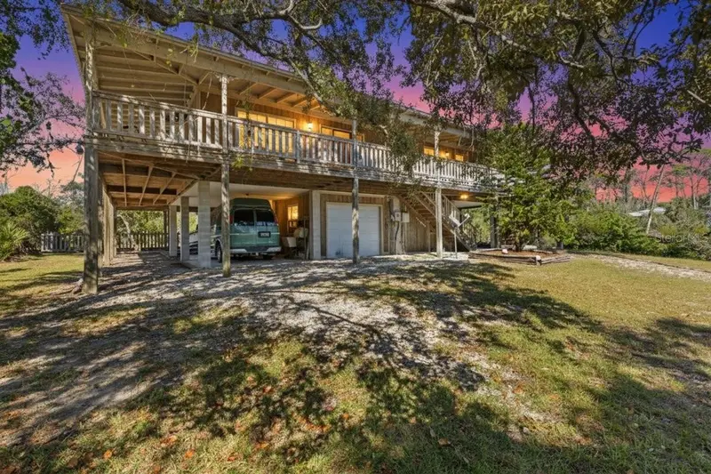 16791 Sandra St, FL