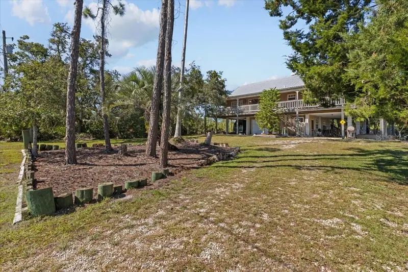 16791 Sandra St, FL