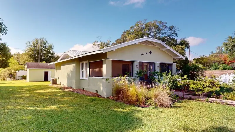 2010 S Maple Ave, FL