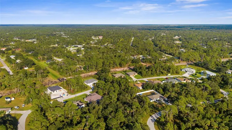 18 Beckwith Ave, FL