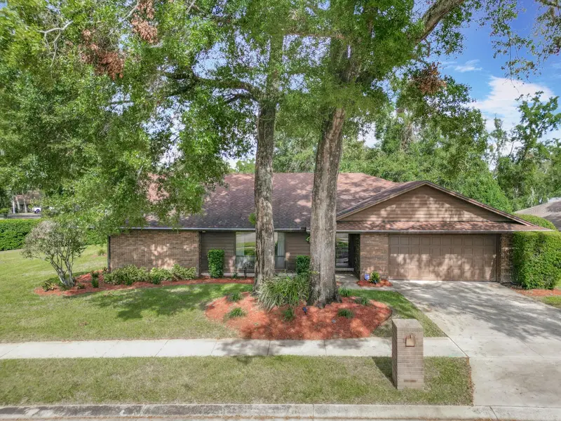 1469 Grace Lake Cir, FL