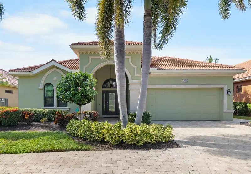 5175 Cantabria Crst, FL