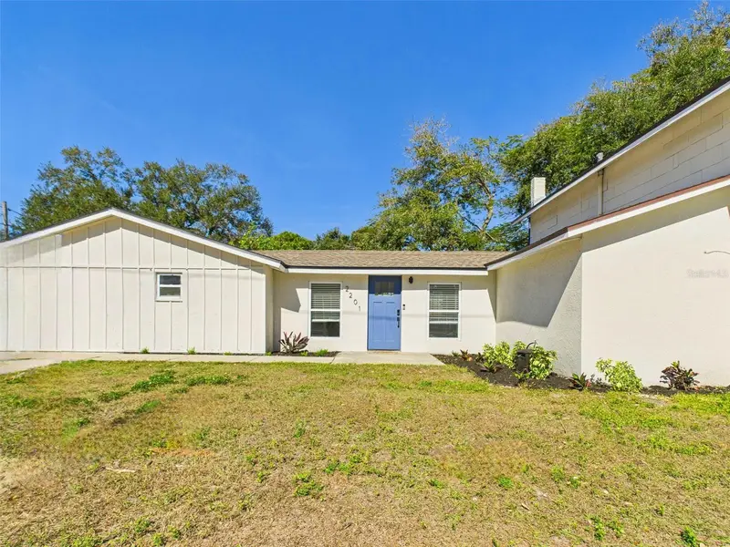 2201 50th Ave N, FL