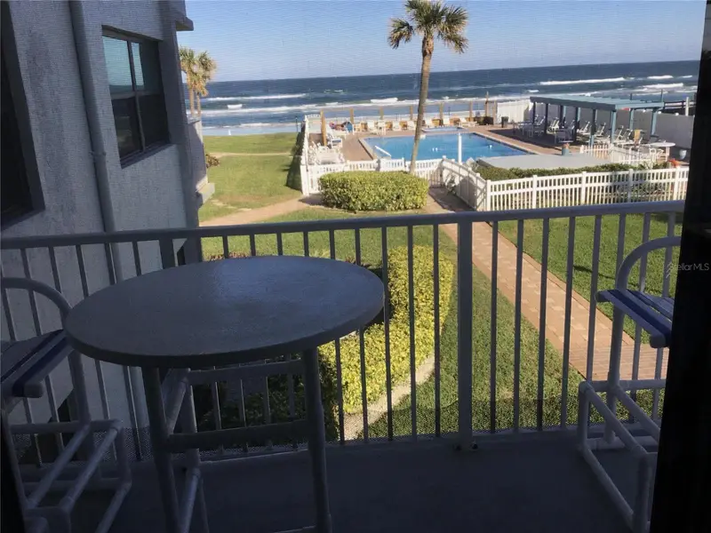 1571 S Atlantic Ave #204, FL