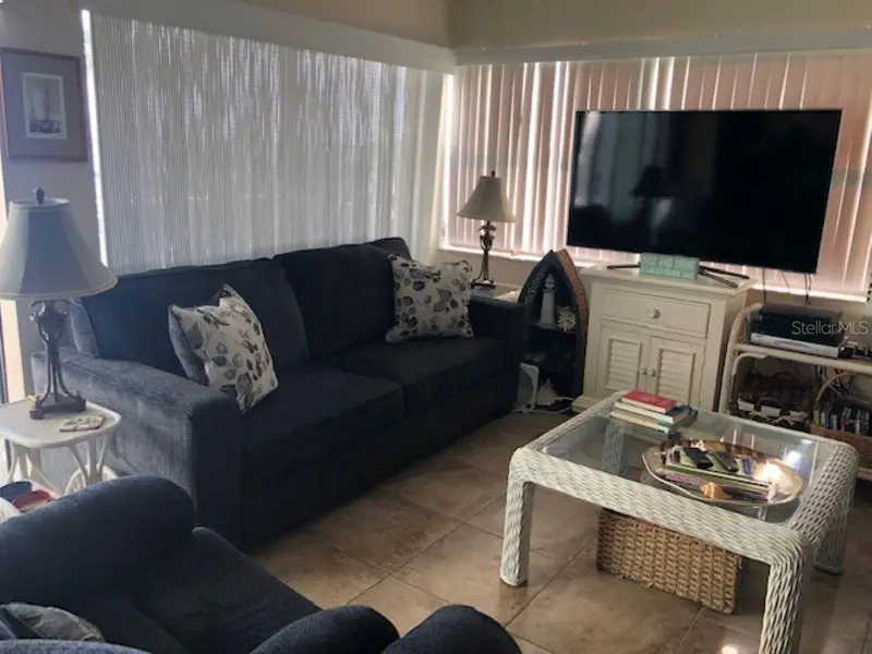 1571 S Atlantic Ave #205, FL