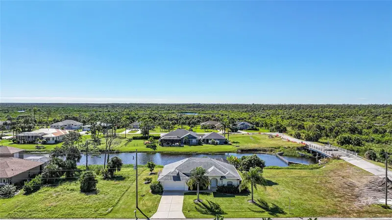 1185, 1183,1187 Rotonda Cir, FL