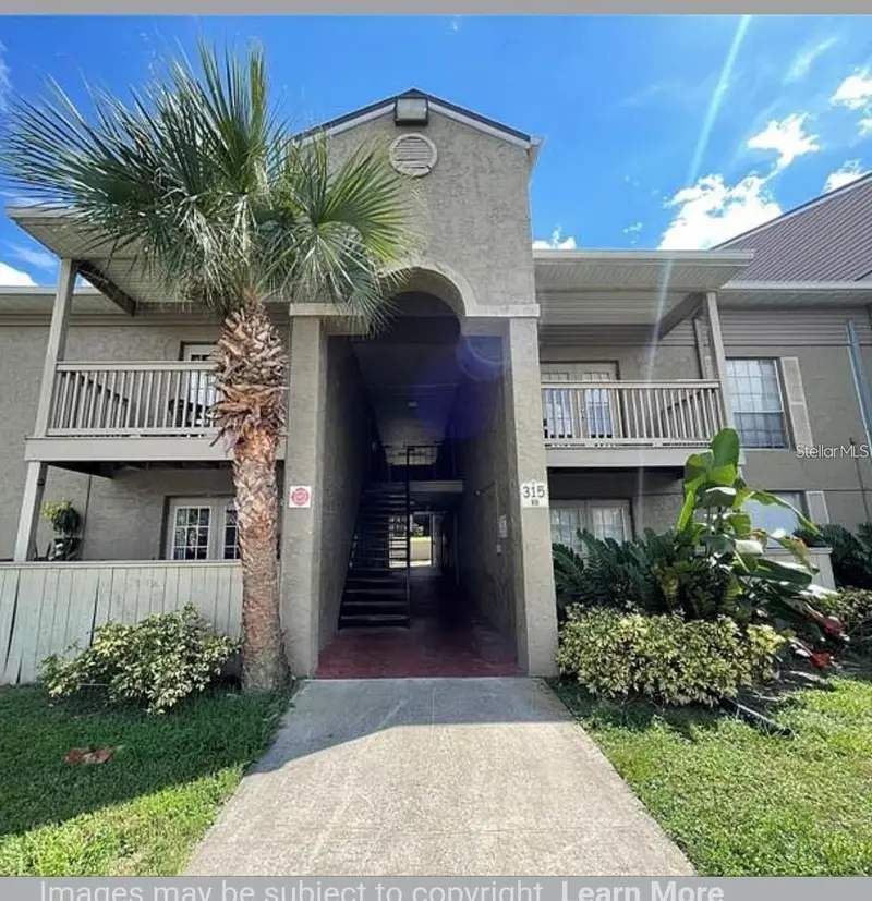 315 Wymore Rd #104, FL