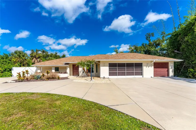 1600 Thomas St, FL