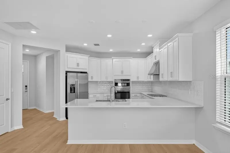 6932 Prairie Oak Way, FL