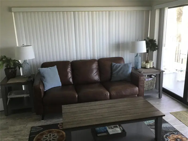 1571 S Atlantic Ave #212, FL