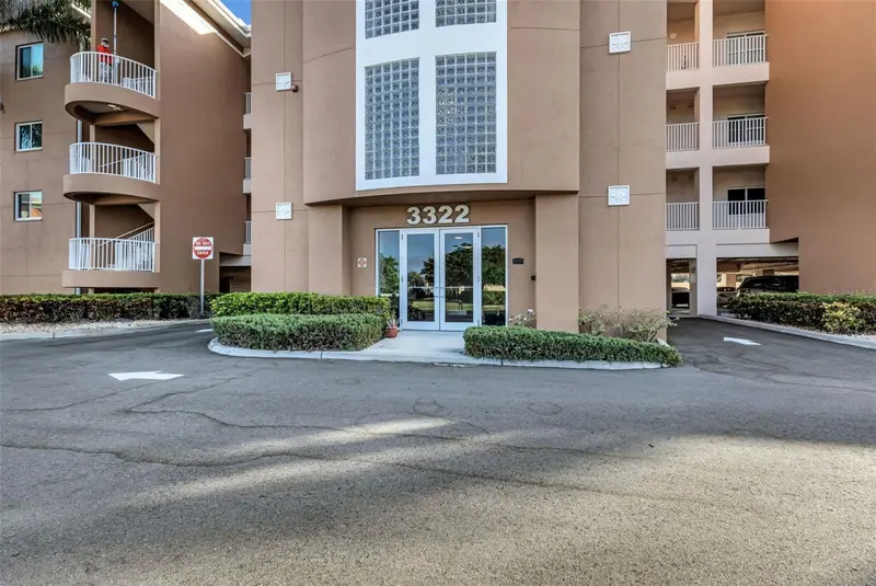 3322 Purple Martin Dr #126, FL