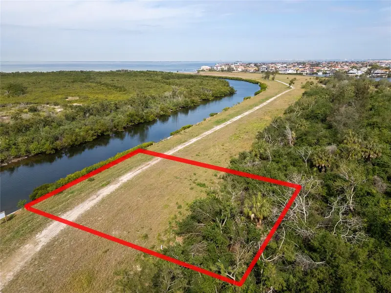 44 Hammock Bay Blvd, FL