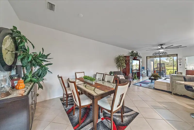 2016 Bonito Way, FL