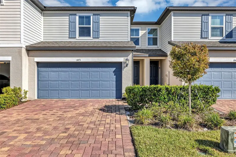 1073 Desert Candle Dr, FL