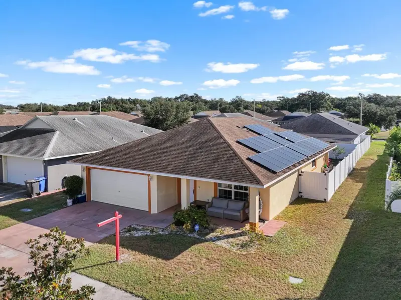 1132 Shared Passion St, FL