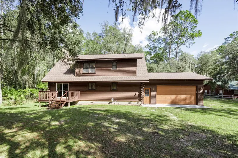 239 Riley Lake Dr, FL