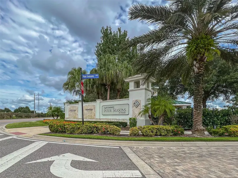 2074 Flora Pass Pl, FL