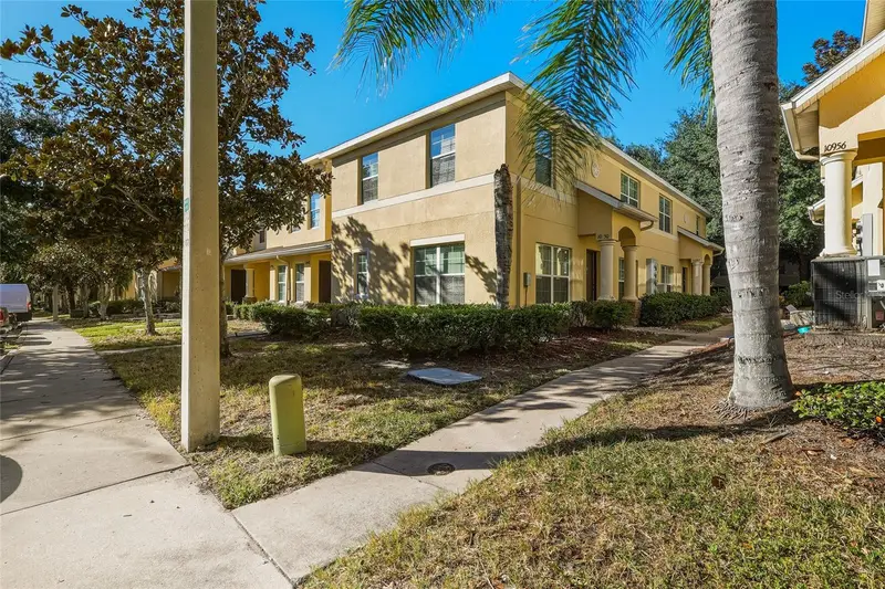 10952 Keys Gate Dr, FL