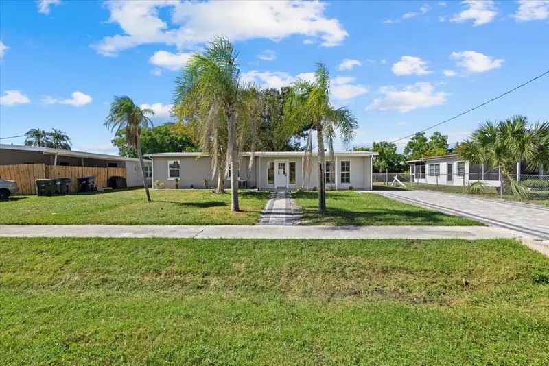 6024 Merril St, FL