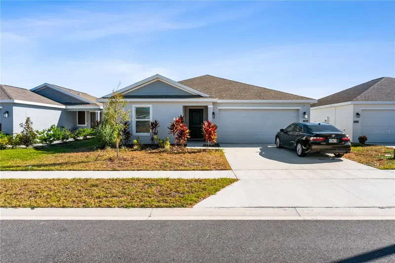 2307 Scarlet Ave, FL