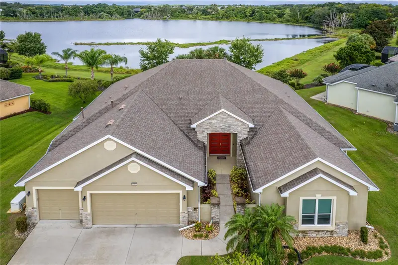 8065 Bridgeport Bay Cir, FL
