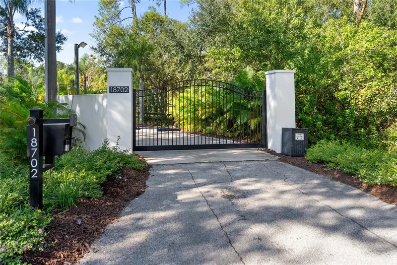 18702 69th Ave E, FL