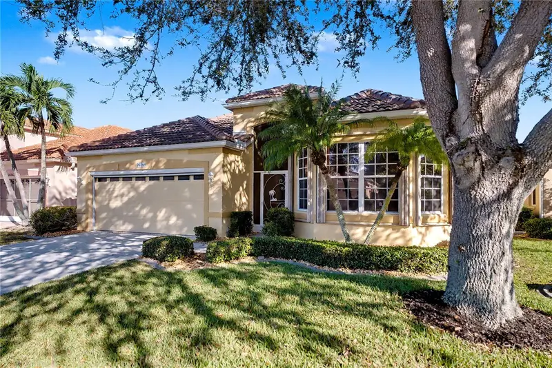 26268 Feathersound Dr, FL