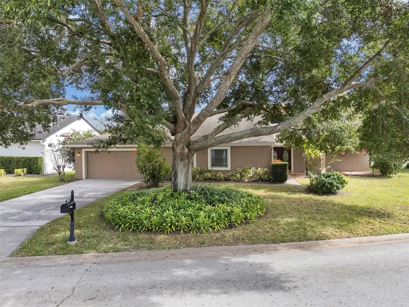 Orange Tree Country Club listing