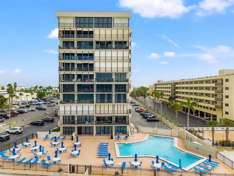 5396 Gulf Blvd #410, FL
